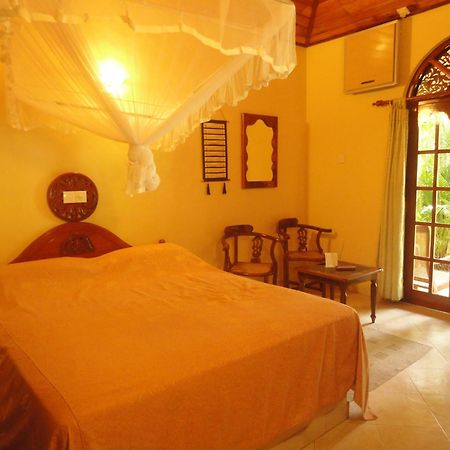 Dedduwa Boat House Villa เบนโตตา ภายนอก รูปภาพ